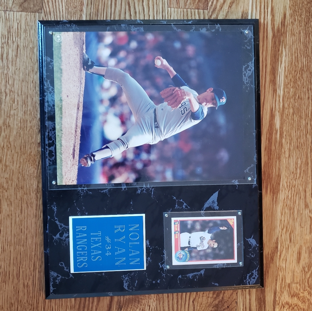 Nolan Ryan Plaque with Trading Card